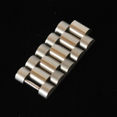 閉店したロレックス専門店からの入手品　A【時計部品】