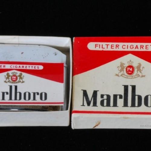 Marlboro　販促品【オイルライター】