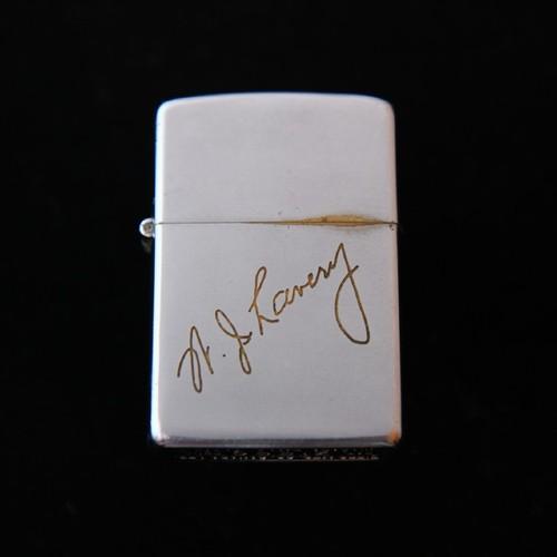 カナダ　初年度ジッポー【ZIPPO】