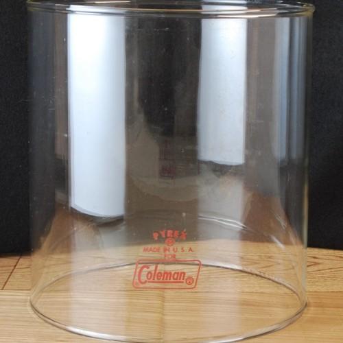 コールマン 220系　赤パイレックス・グローブ A【Coleman】