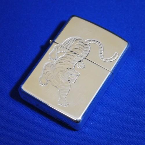 スターリングシルバー　虎【ZIPPO】