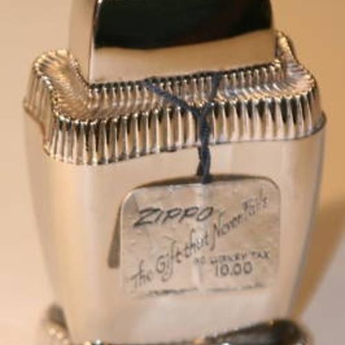 レディ・ブラッドフォード　MIB  【ZIPPO】