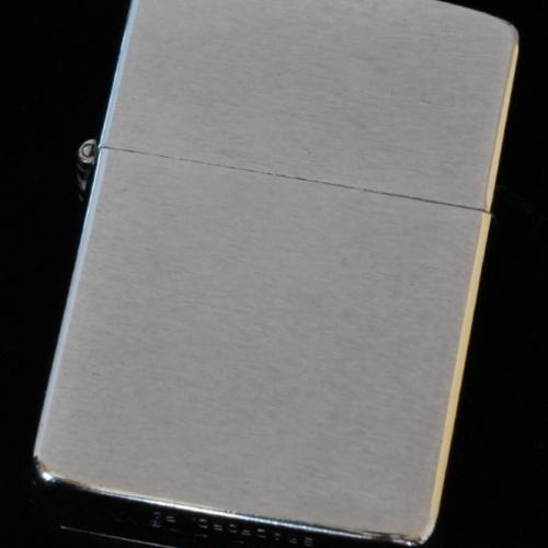 1986年製　プレーン 最後のスラッシュ刻印 【ZIPPO】