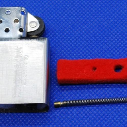 1963年-67年　フェイク？赤フェルト装着！！　インサイドユニット【ZIPPO】